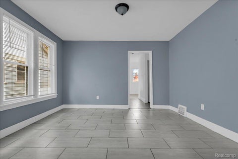 Tiny photo for 14025 Ohio Street, Detroit City, MI 48238 (MLS # 20261085237)