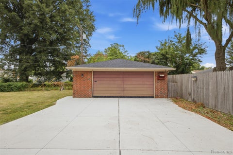 Tiny photo for 6326 Lathers Street, Garden City, MI 48135 (MLS # 20261083060)