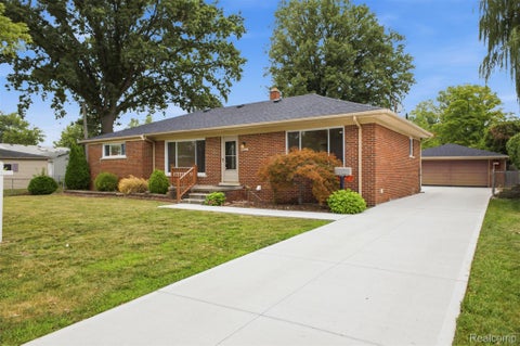 Tiny photo for 6326 Lathers Street, Garden City, MI 48135 (MLS # 20261083060)