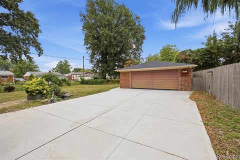 Tiny photo for 6326 Lathers Street, Garden City, MI 48135 (MLS # 20261083060)