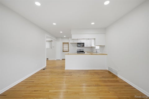 Tiny photo for 6326 Lathers Street, Garden City, MI 48135 (MLS # 20261083060)