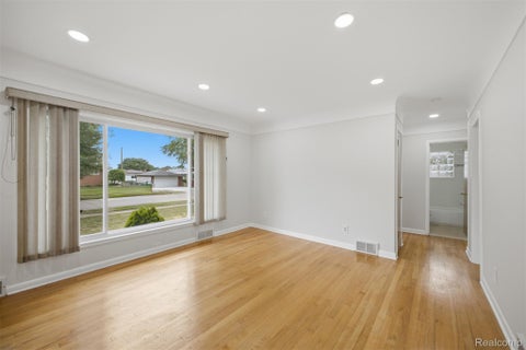 Tiny photo for 6326 Lathers Street, Garden City, MI 48135 (MLS # 20261083060)