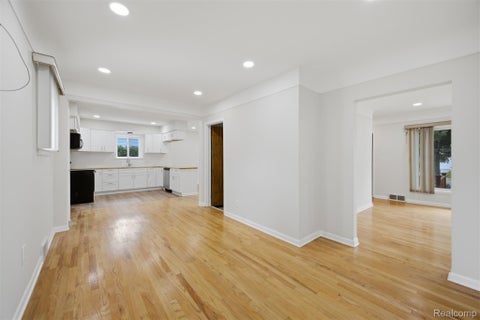 Tiny photo for 6326 Lathers Street, Garden City, MI 48135 (MLS # 20261083060)