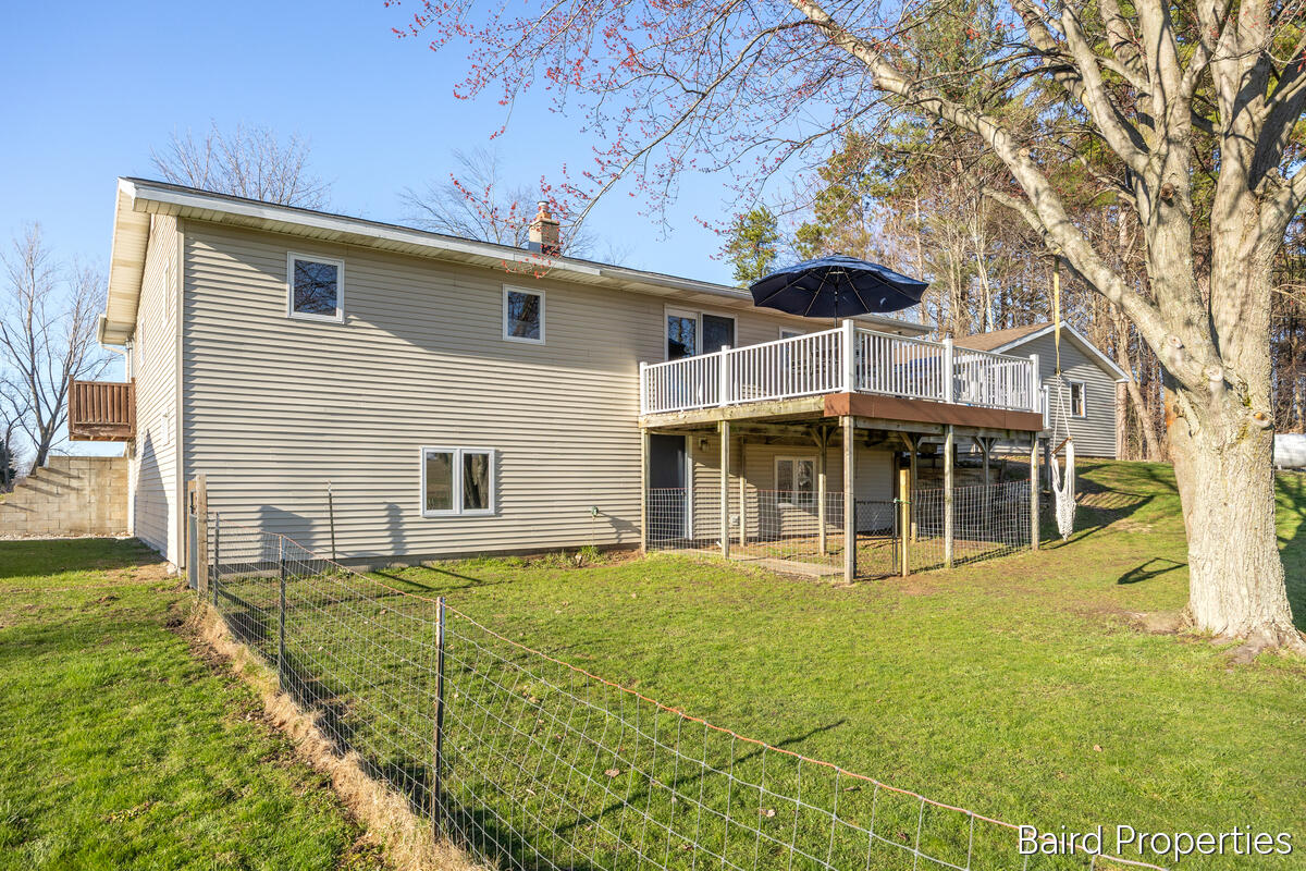 1963 W Monroe Road