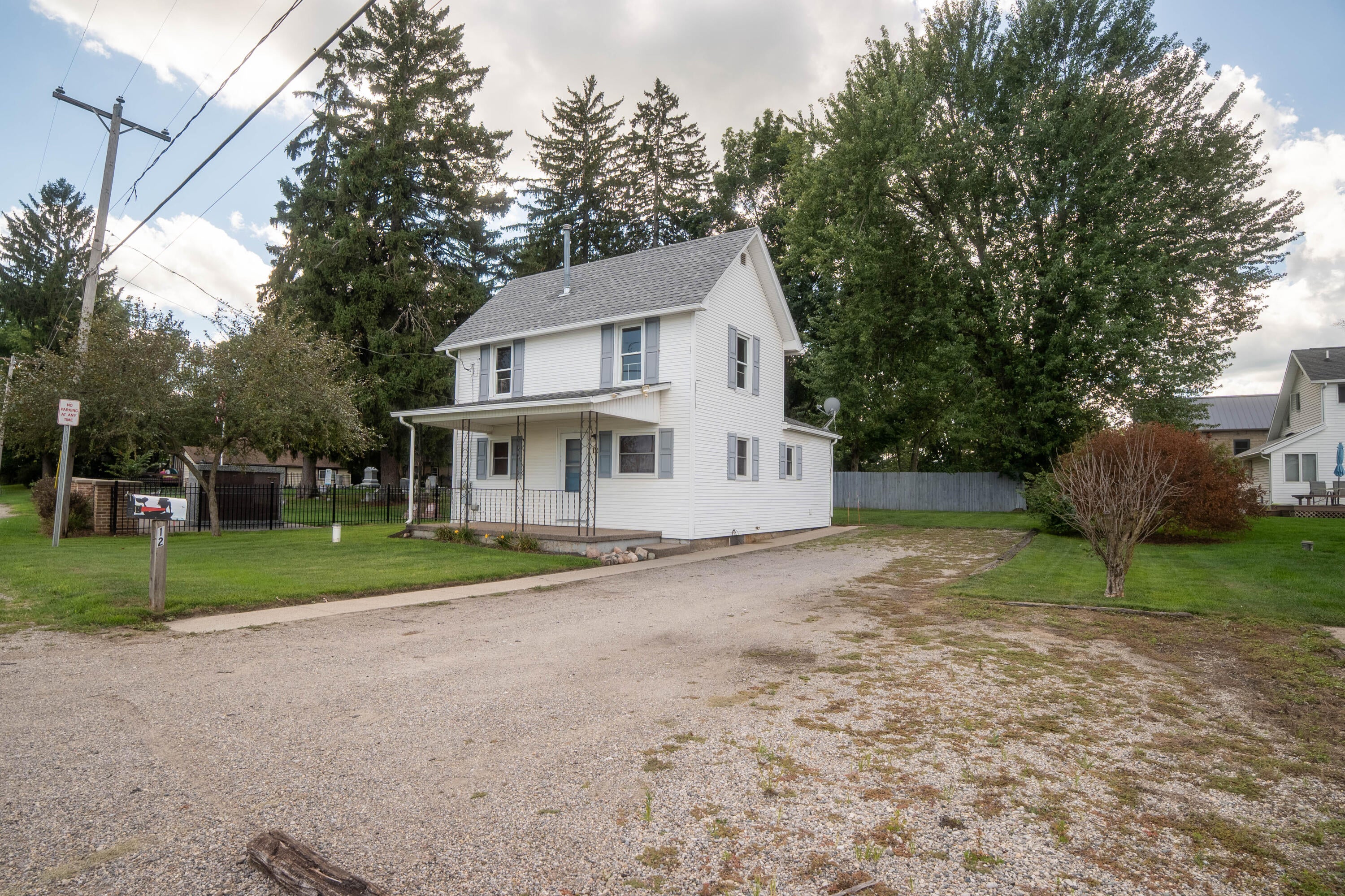 12 Hyde Road
