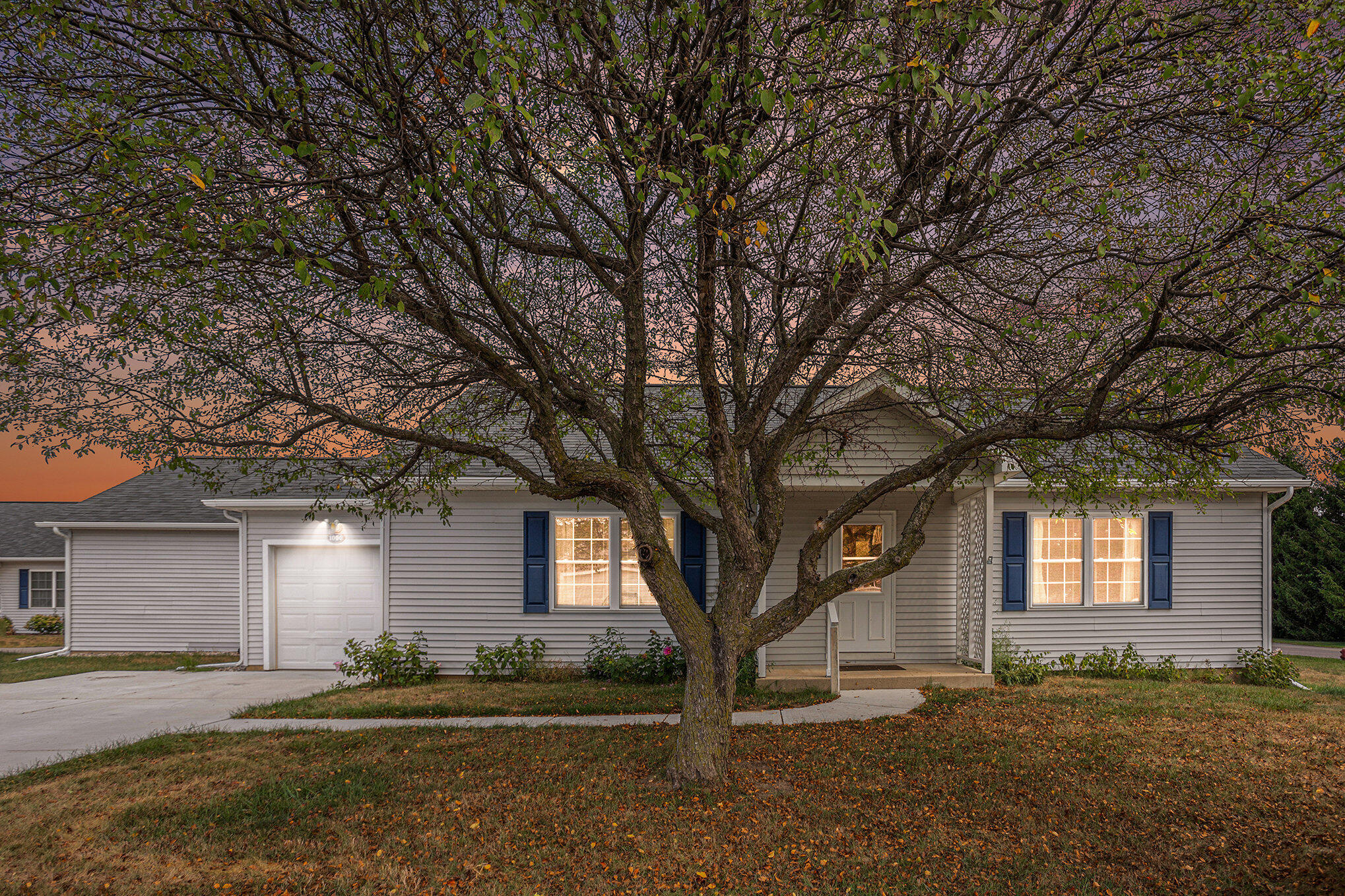1000 W Villas Drive