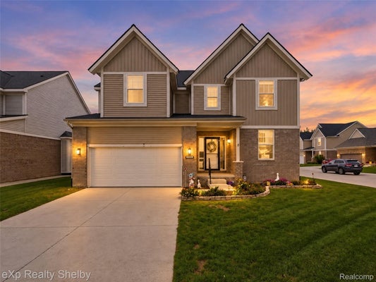 47375 BAYSIDE CIR E, CHESTERFIELD, MI 48047 - Image 4eae3d68b44cfd5b7f9cb788c6d87f33/656123620