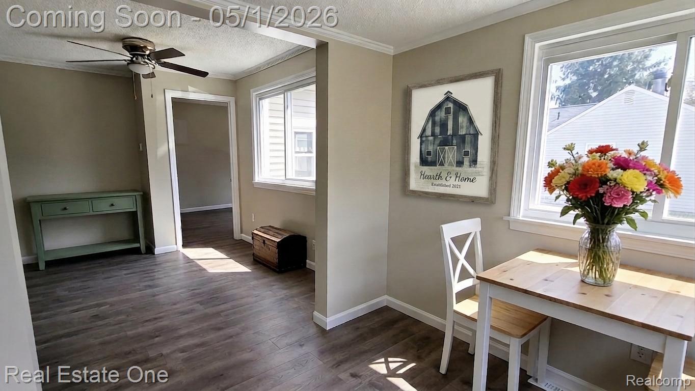 3148 Woodlawn Street