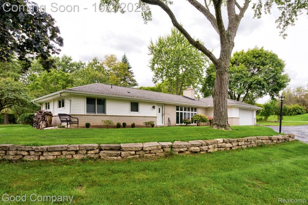 1604 NORTHUMBERLAND DR, ROCHESTER HILLS, MI 48309 - Image 4eb629cece35af364456bb349f83cd2d/3976628126