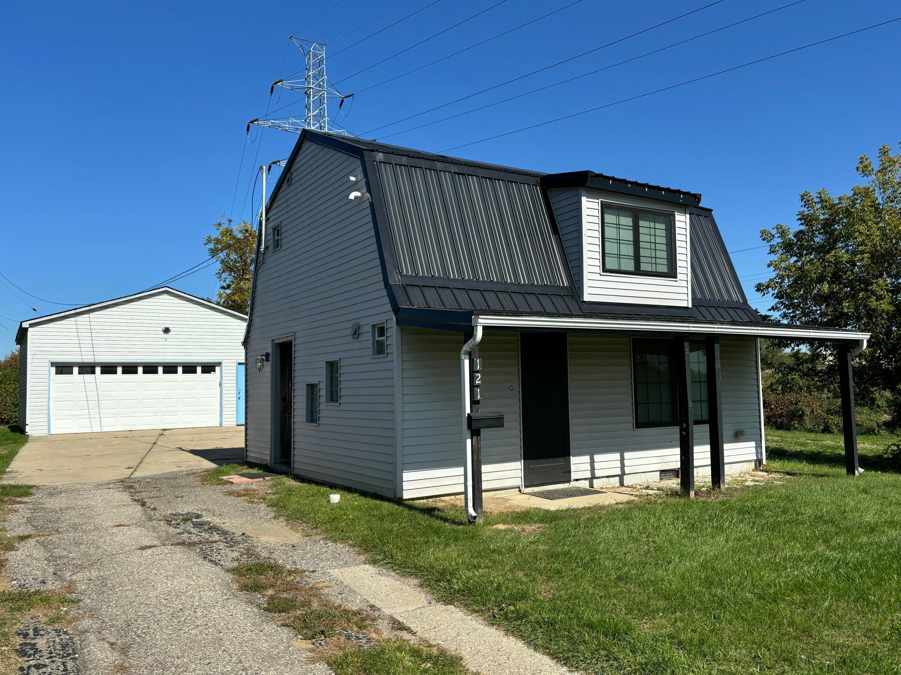 121 E Ypsilanti Avenue