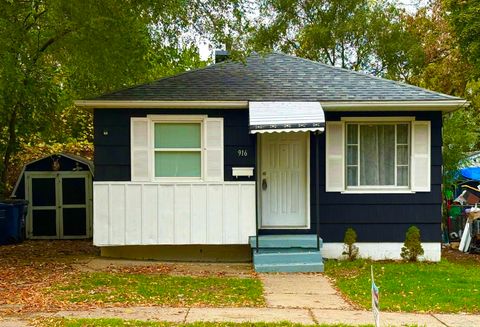 916 Mann Street Flint City MI 48503
