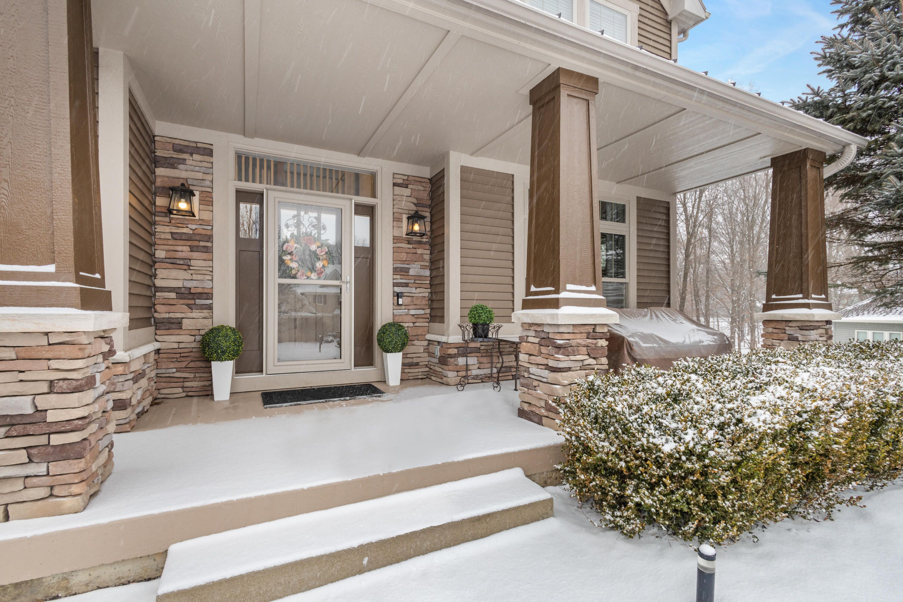 7182 Breton Woods Court