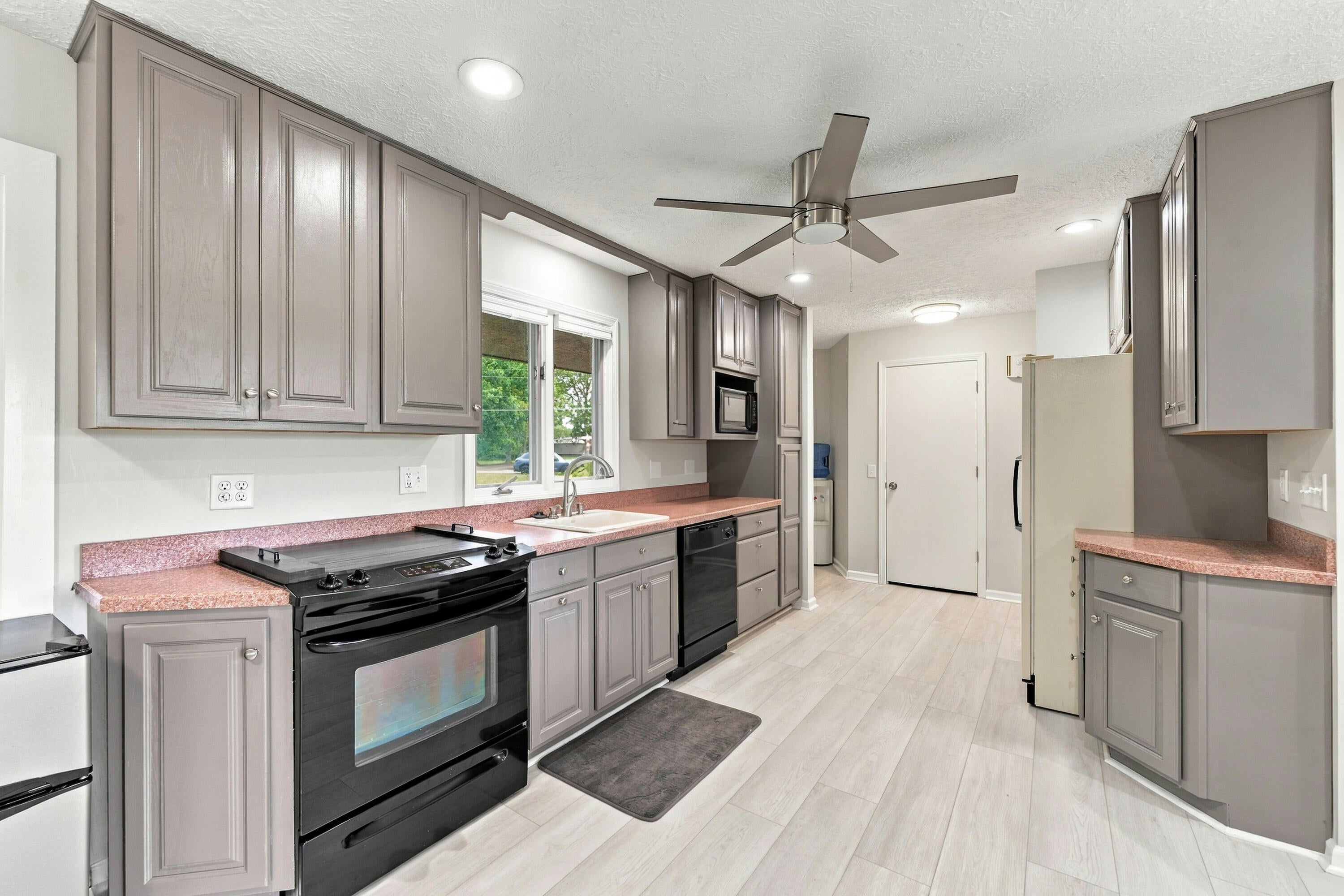 10226 Tomkinson Drive