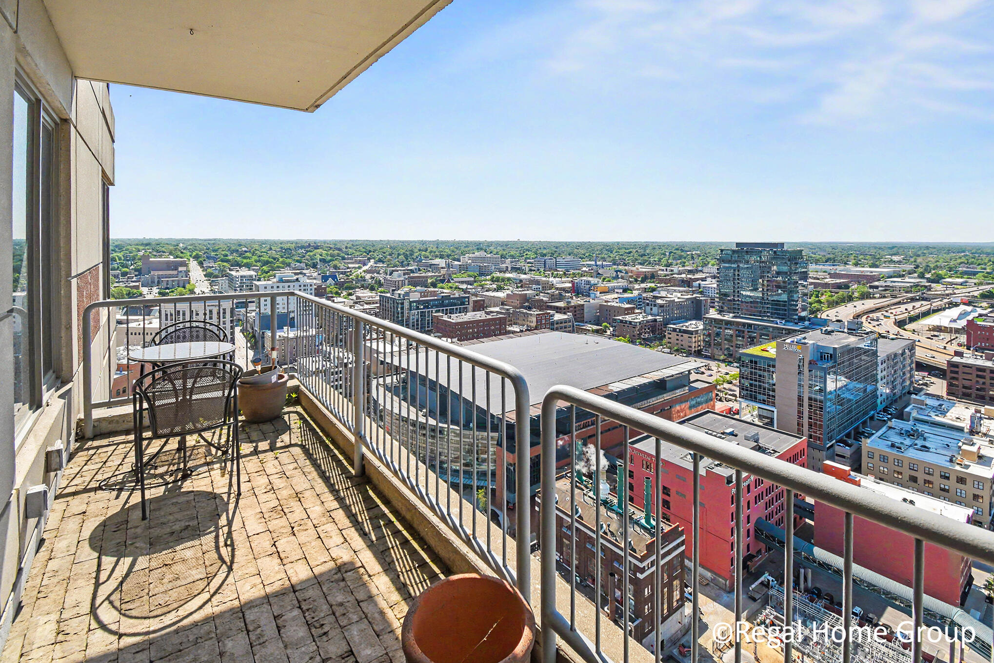 28 Campau Circle NW 2803