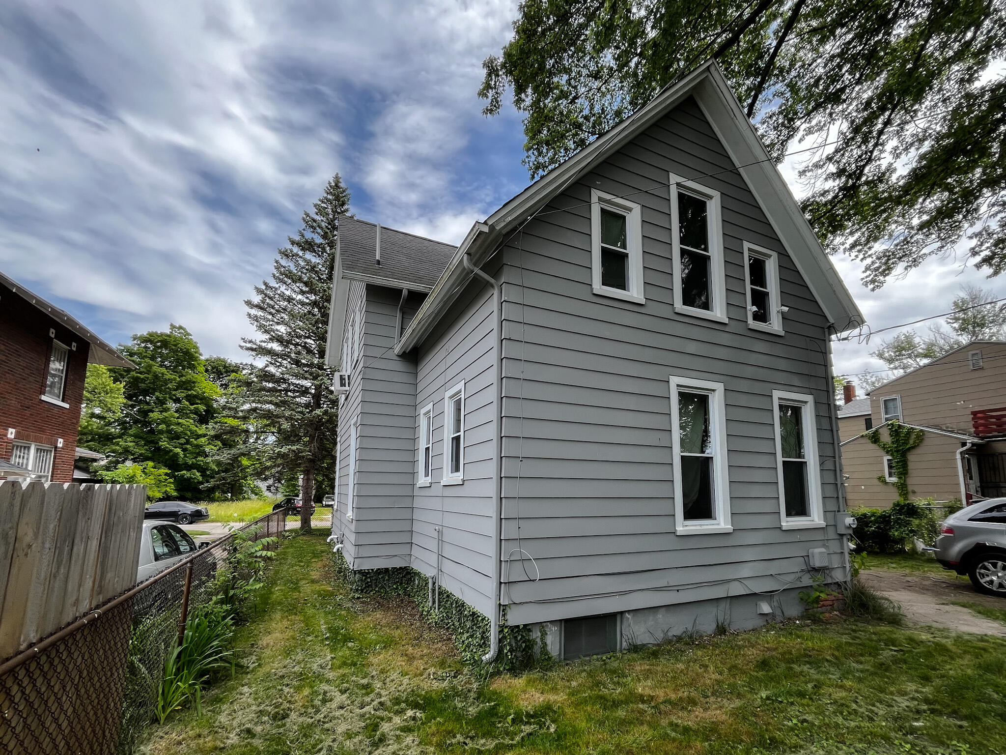 774 Lavette Avenue