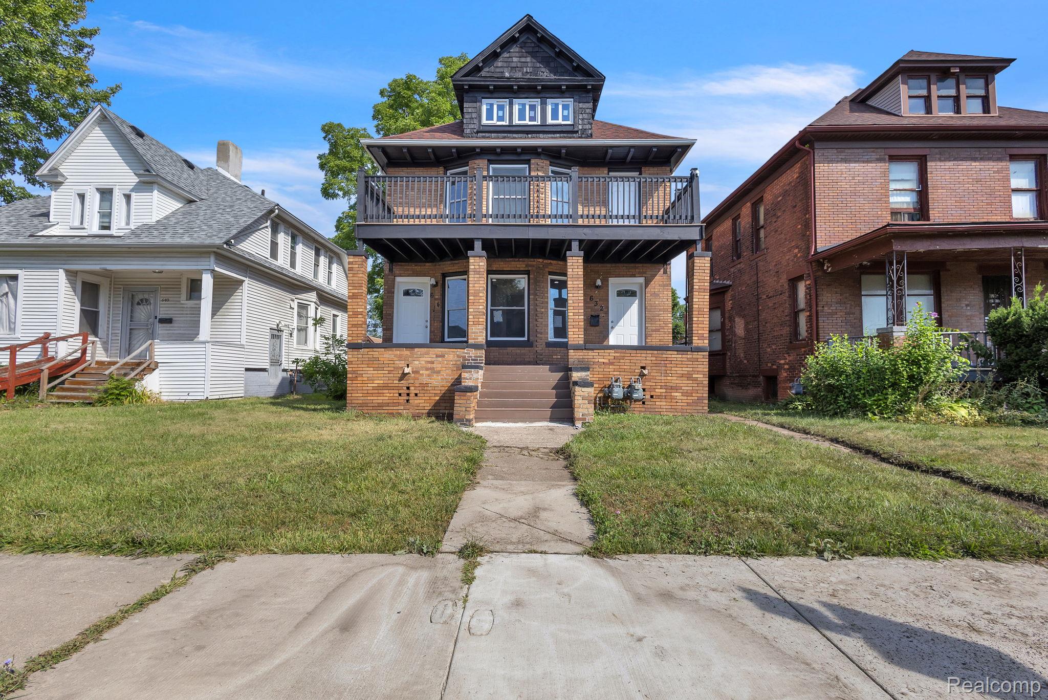 632 Clairmount Street