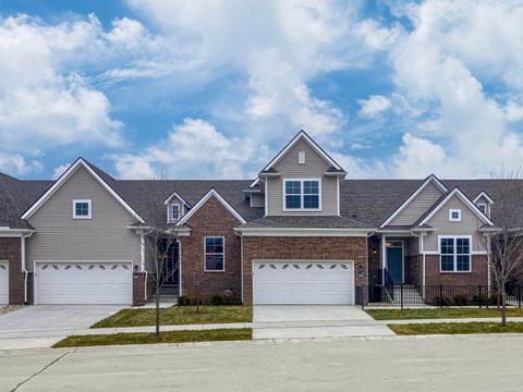 2270 Chase Drive Hartland Township MI 48855