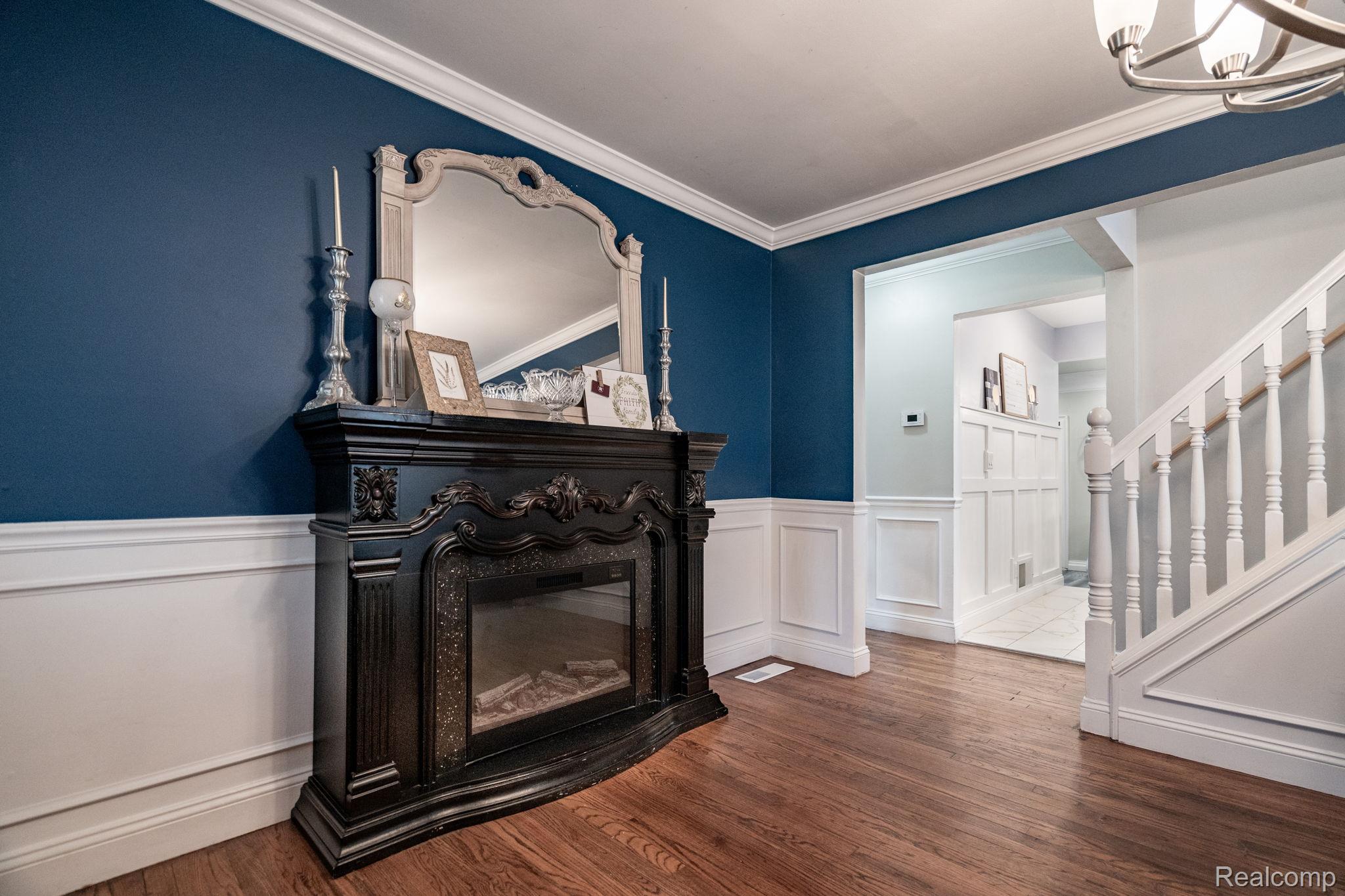 Royal Oak City, Michigan 48073, United States, 4 Bedrooms Bedrooms, ,2 BathroomsBathrooms,Residential,Active,156581