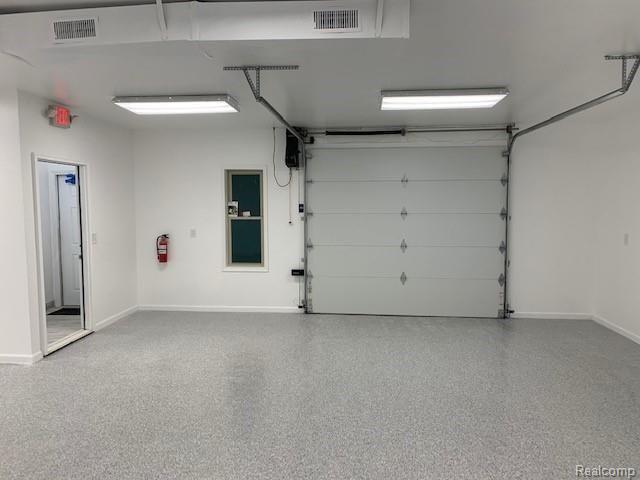 3135 Dixie Highway 103