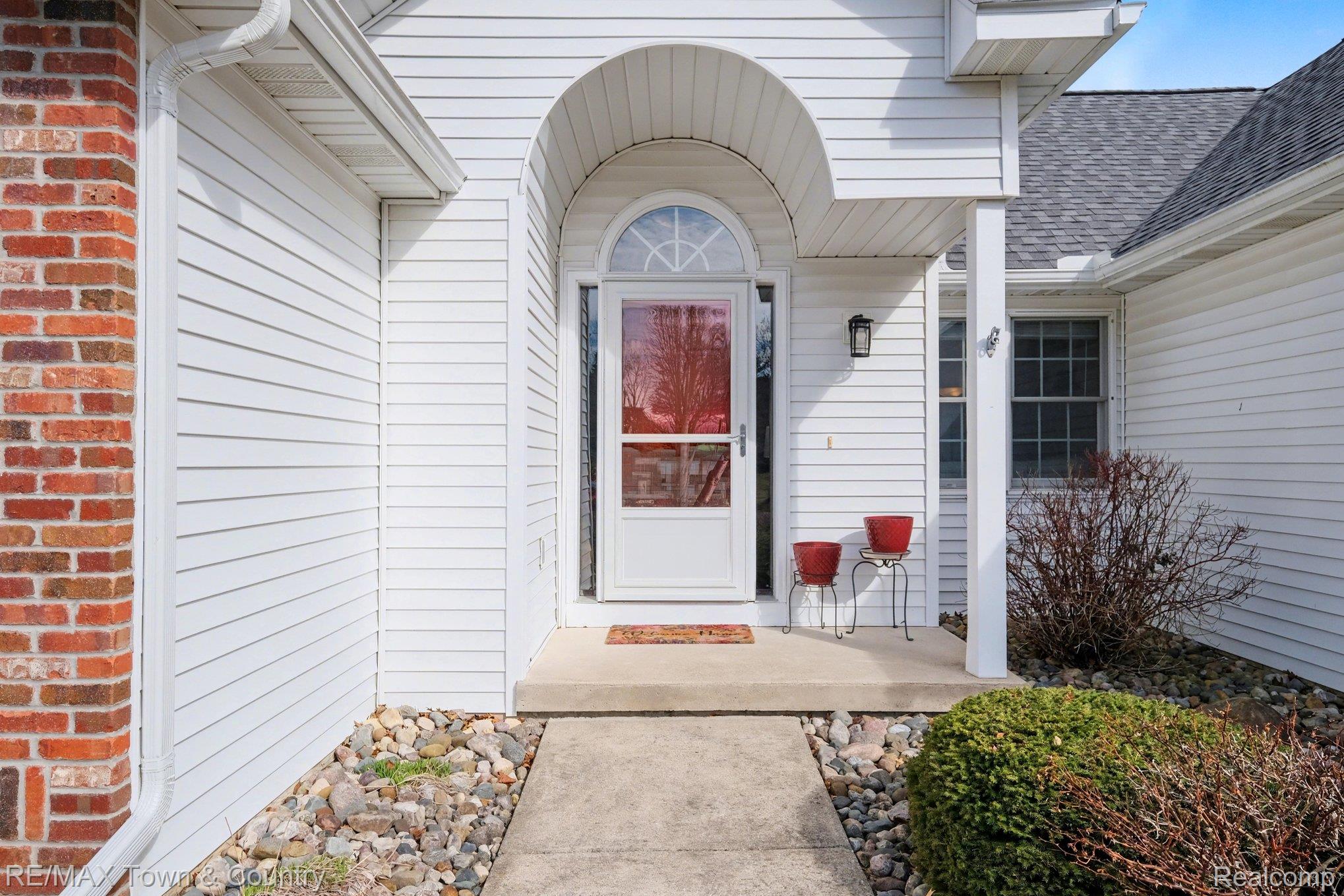 223 Primrose Lane