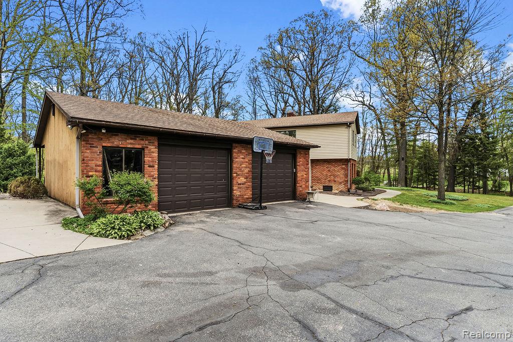 11111 Hibner Road
