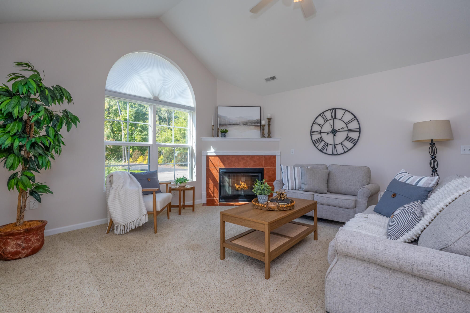 2787 Villa Lane
