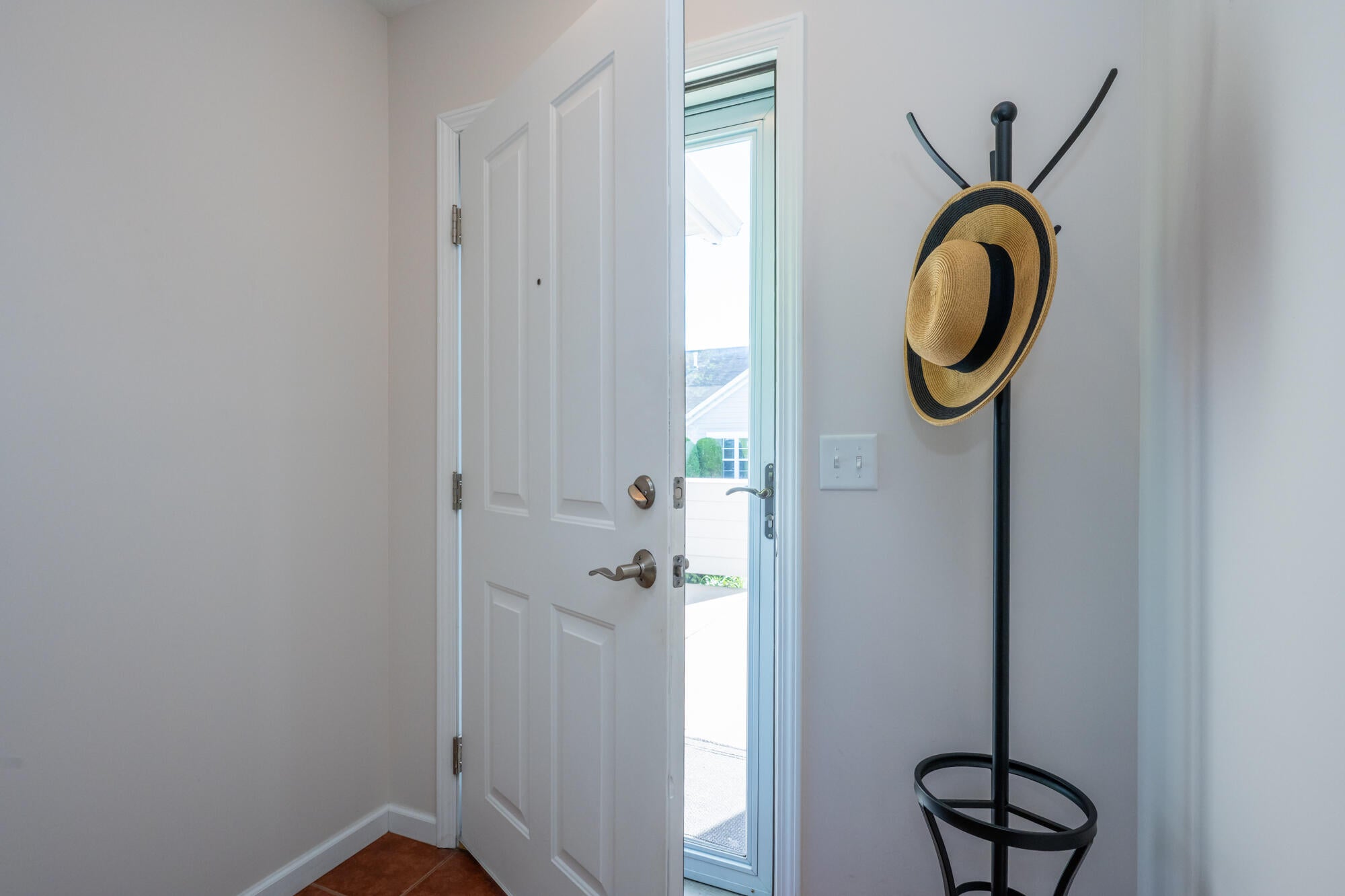2787 Villa Lane