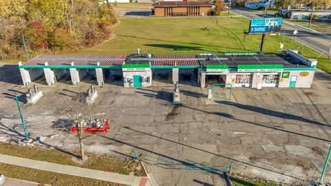 3422 Flushing Road Flint City MI 48504