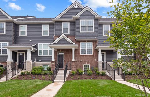 352 N Sydney Court Plymouth City MI 48170