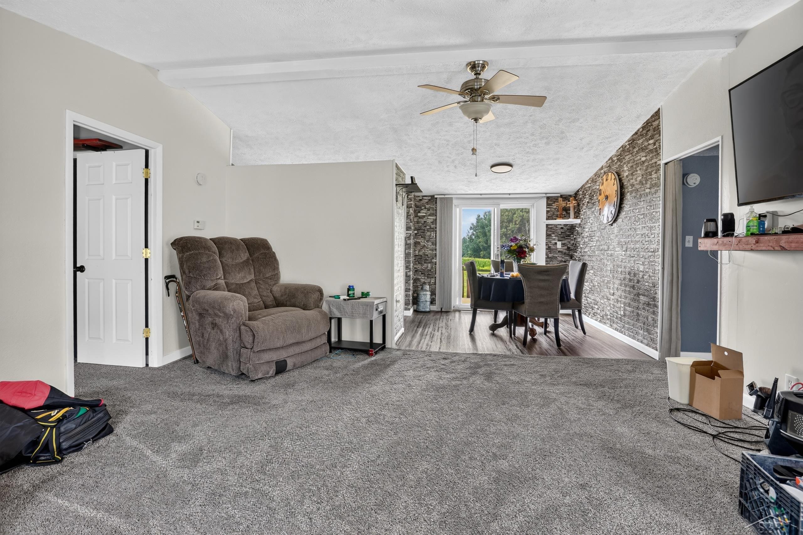 2725 Sugar River Road