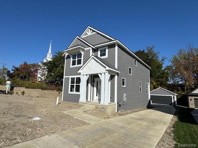 303 E Spring Street