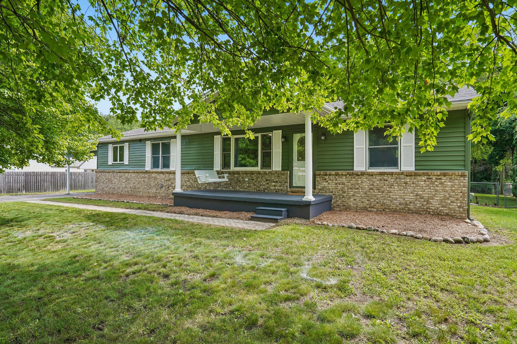 990 Centennial Avenue