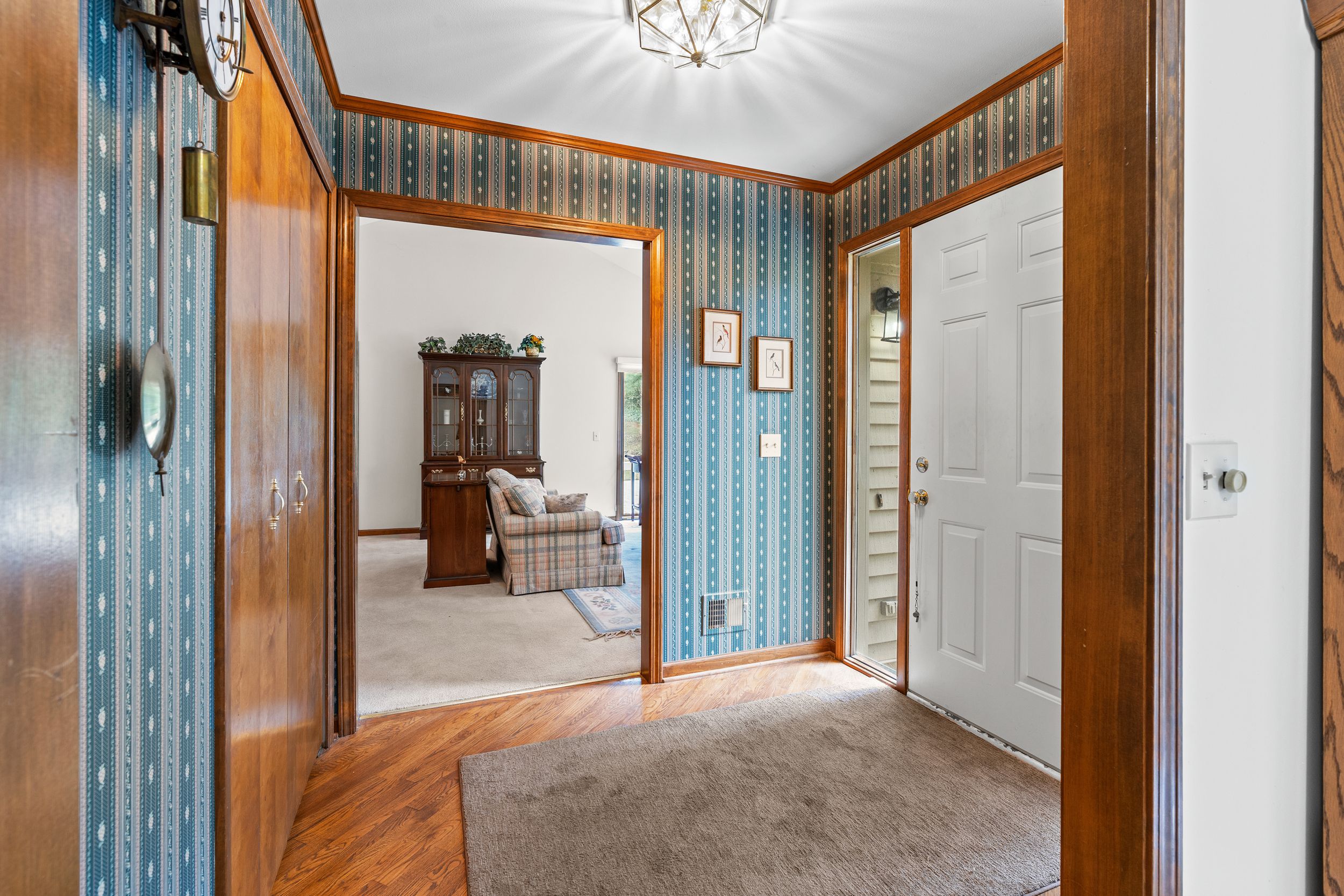 4612 Golf View Drive