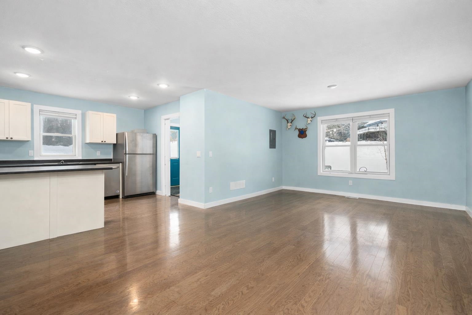 9550 N Manitou Trail