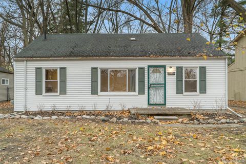 20450 Midway Avenue Southfield City MI 48075