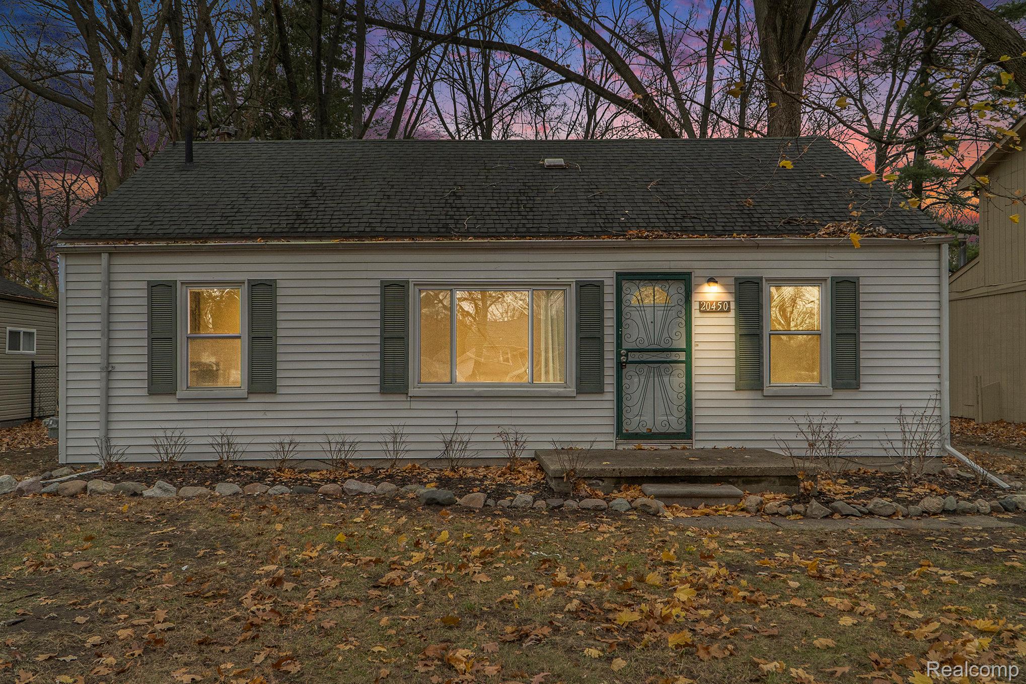 20450 Midway Avenue