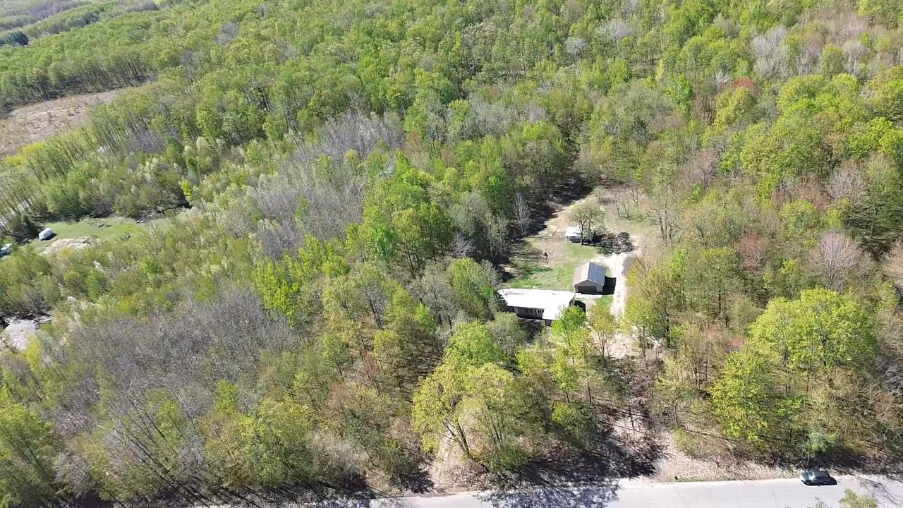5884 Scholl Road