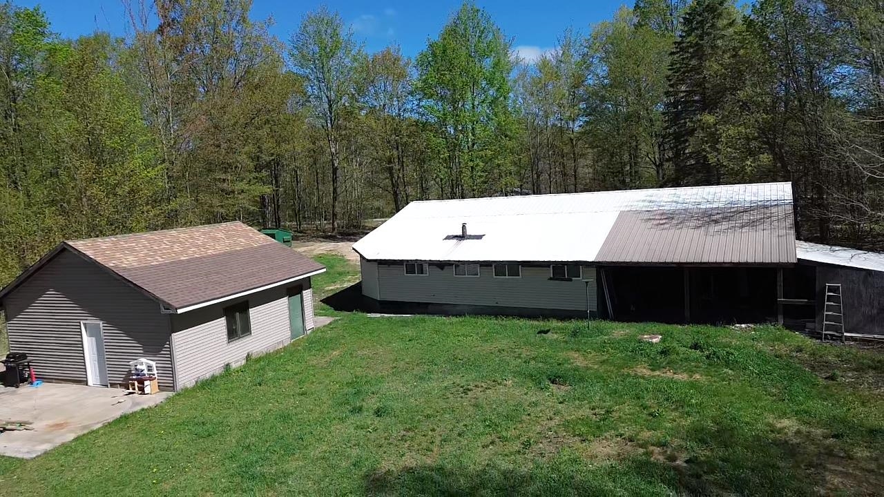 5884 Scholl Road