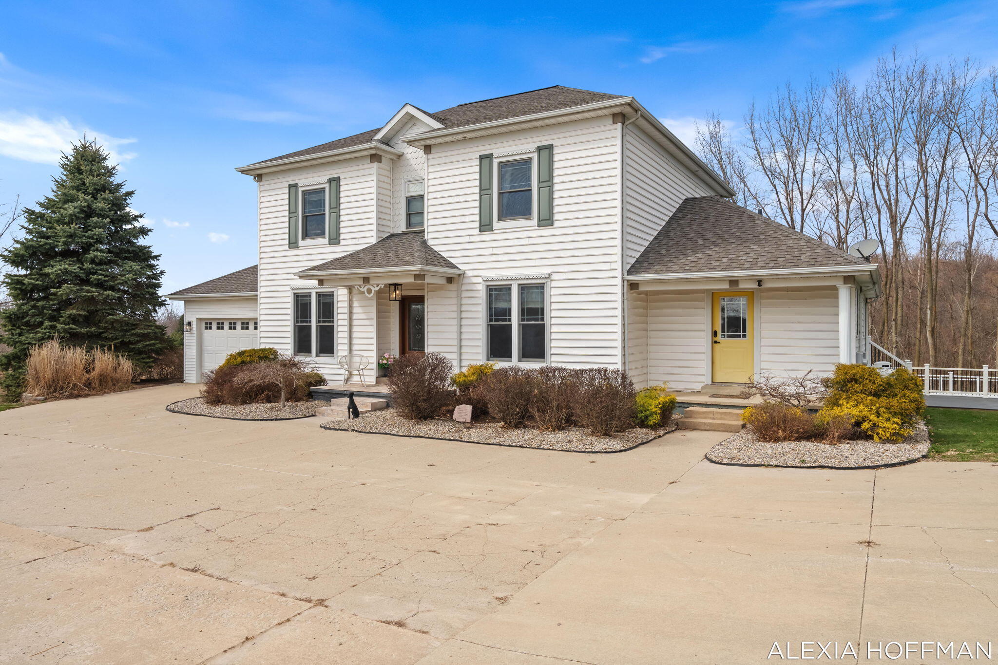 7266 Peddler Lake