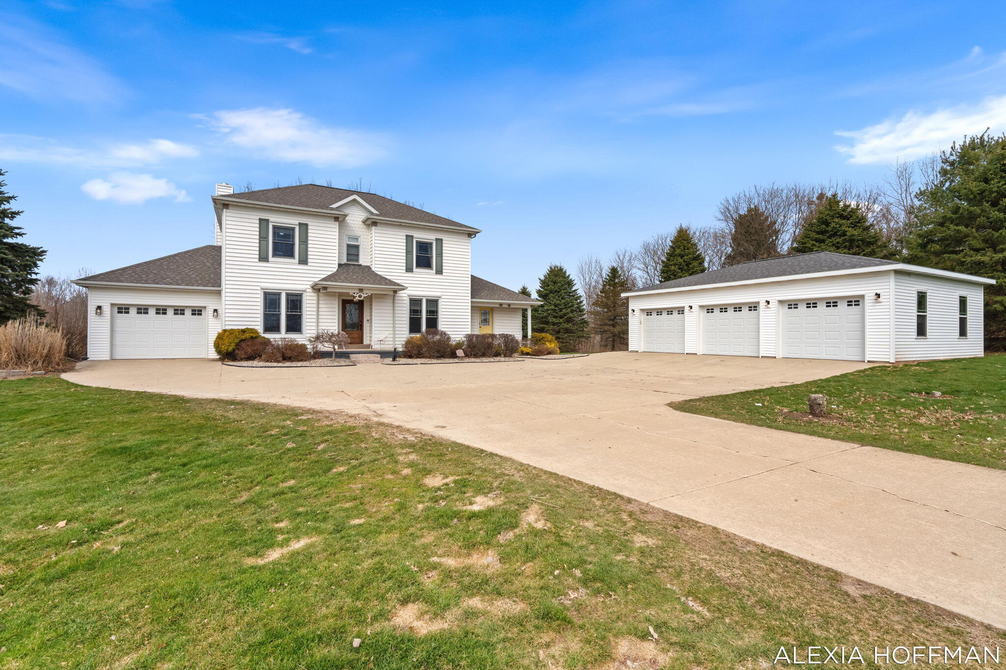 7266 Peddler Lake