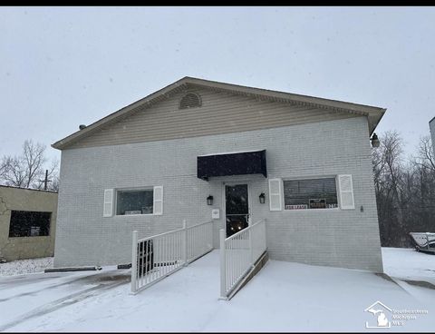 8736 SWAN CREEK Road Unknown MI 48166