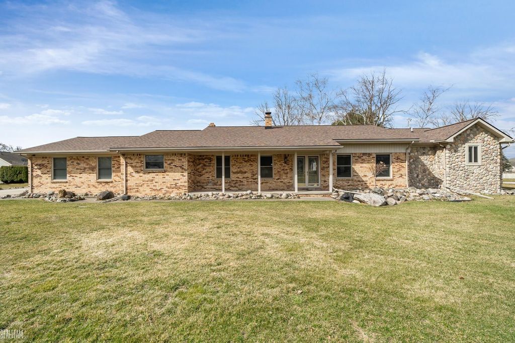 listing image 57