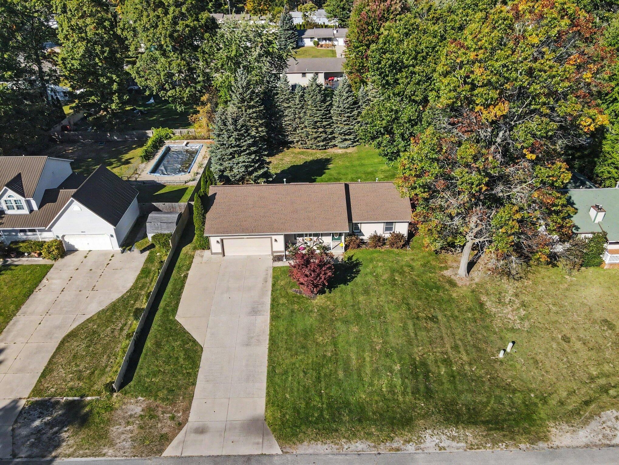 3872 Forest Edge Road