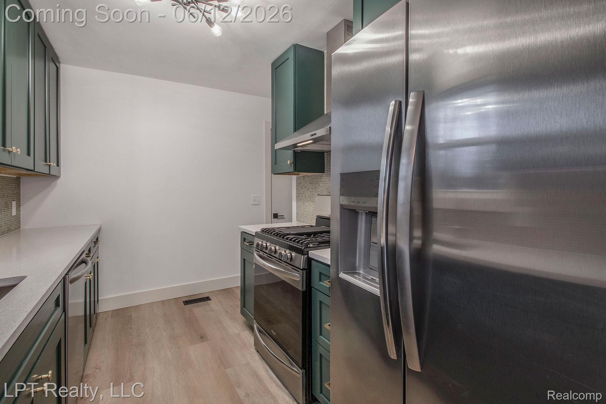 483 S 3rd Street