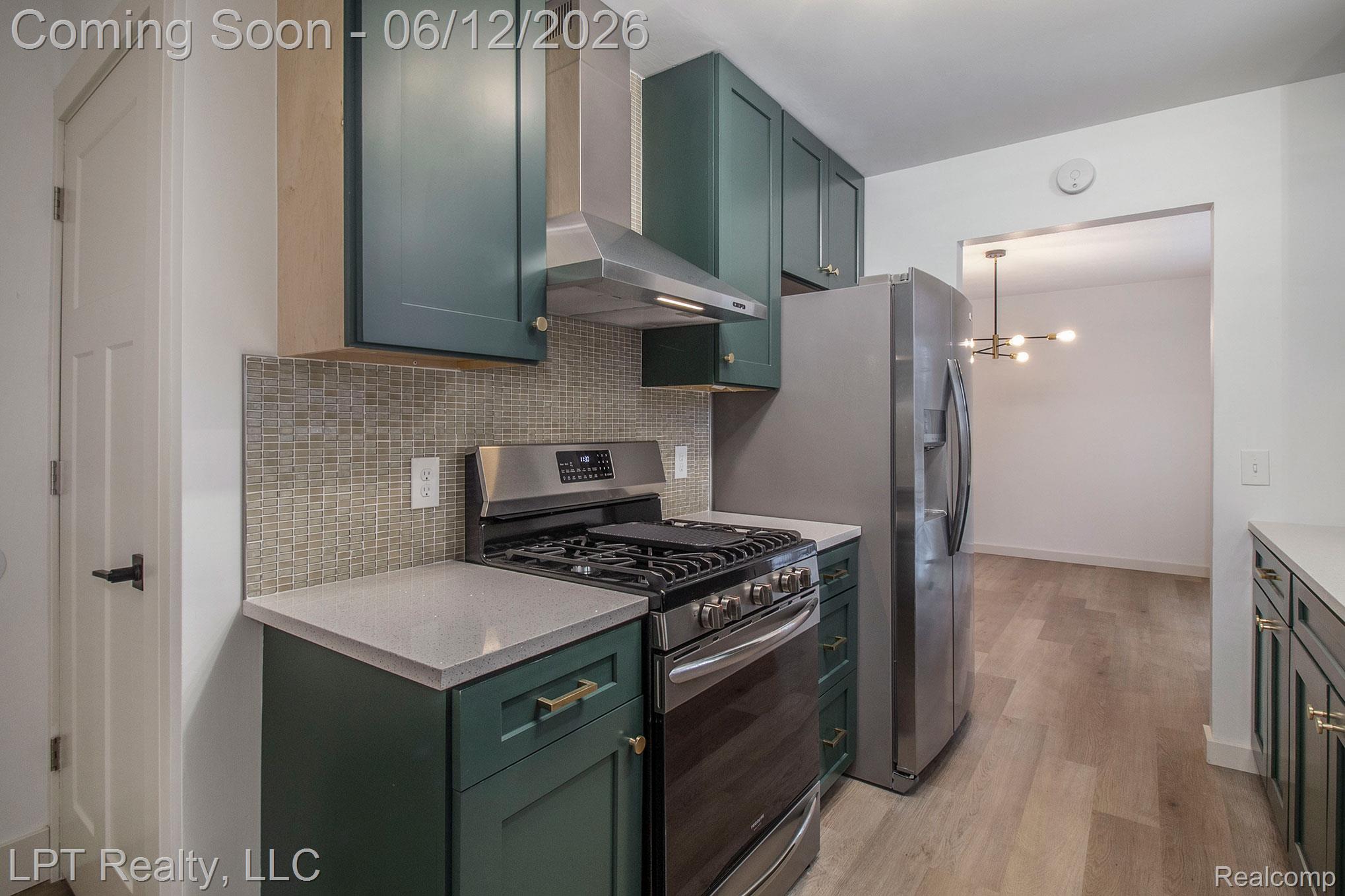 483 S 3rd Street