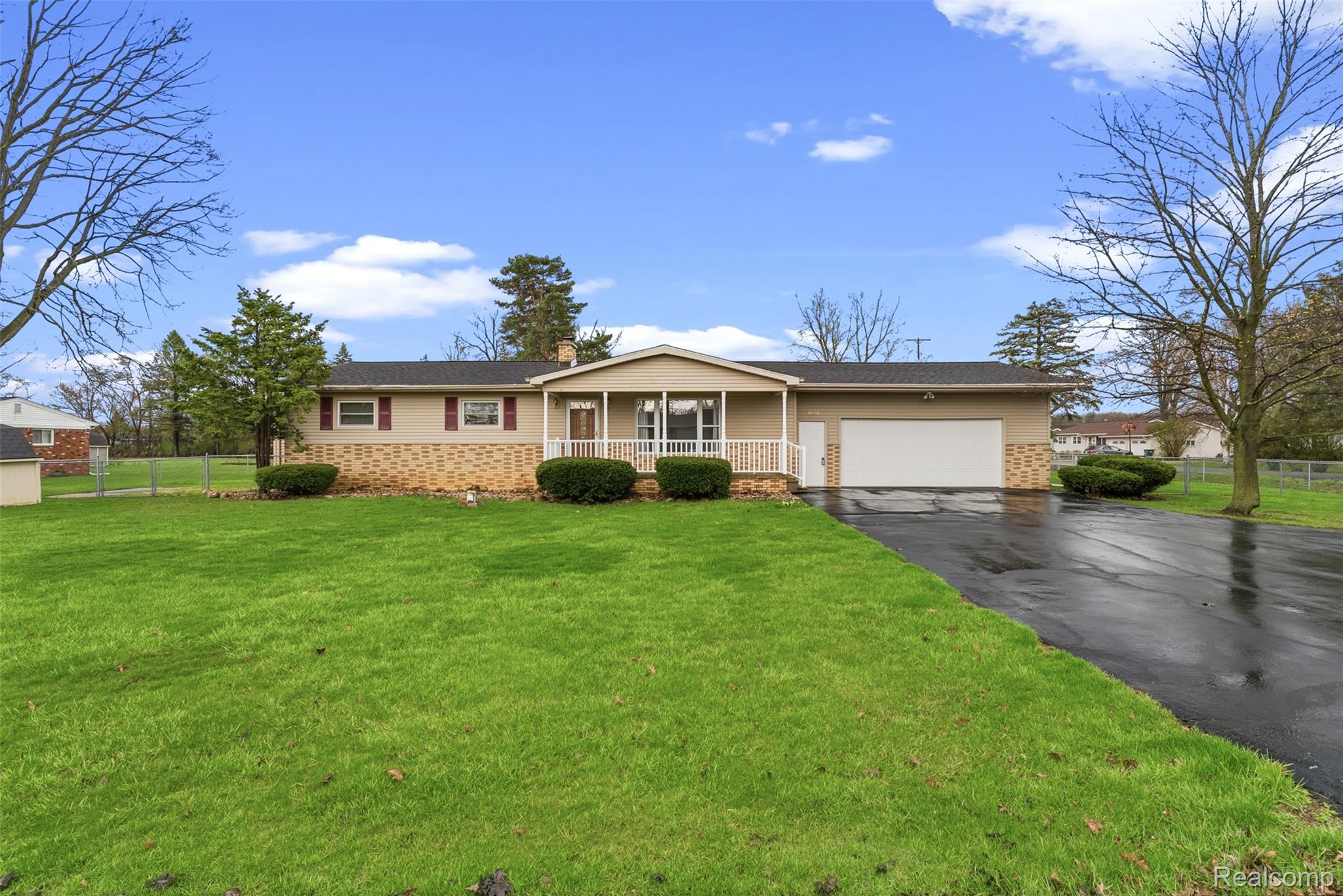 11840 Woodland Drive