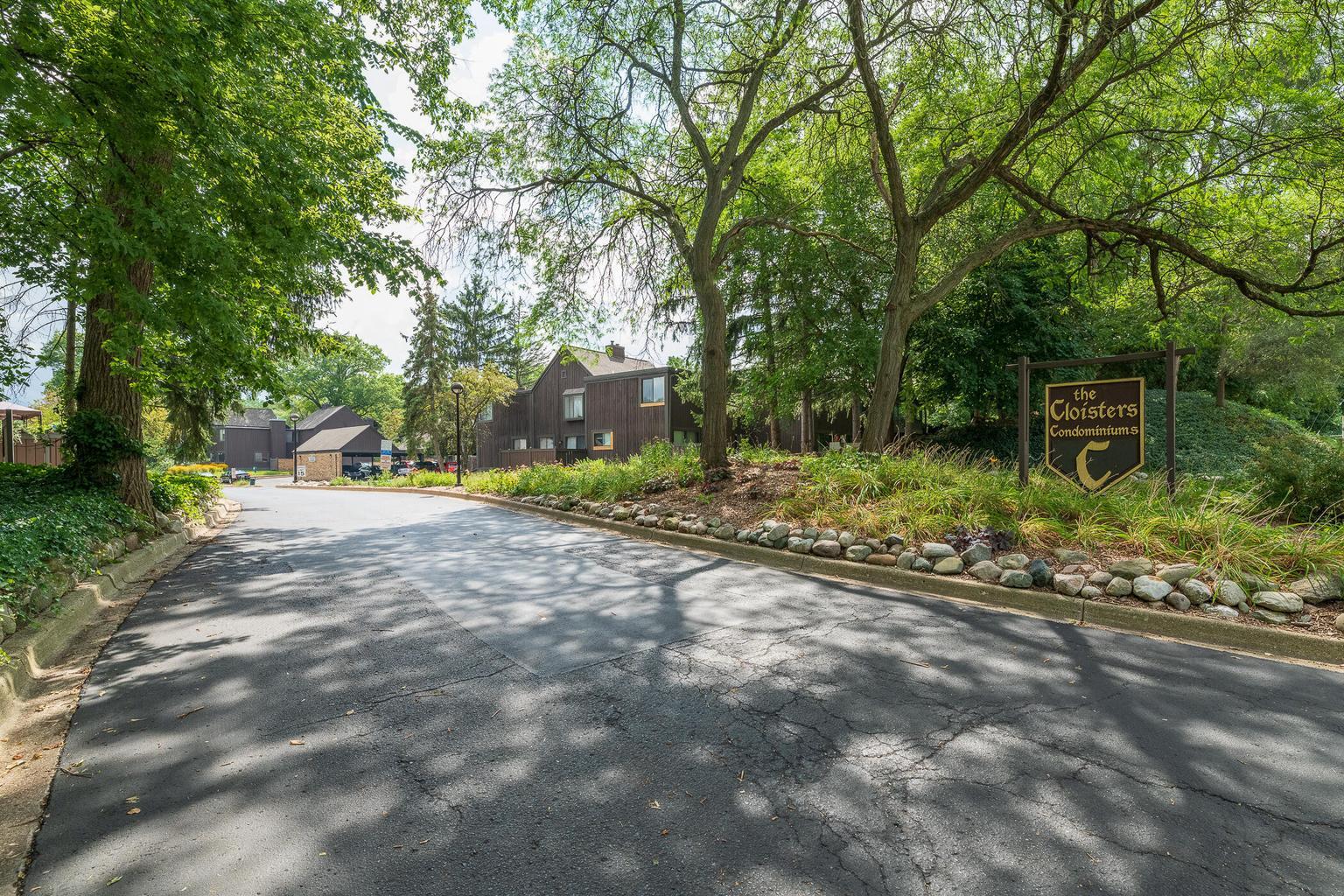 135 Balmoral Court