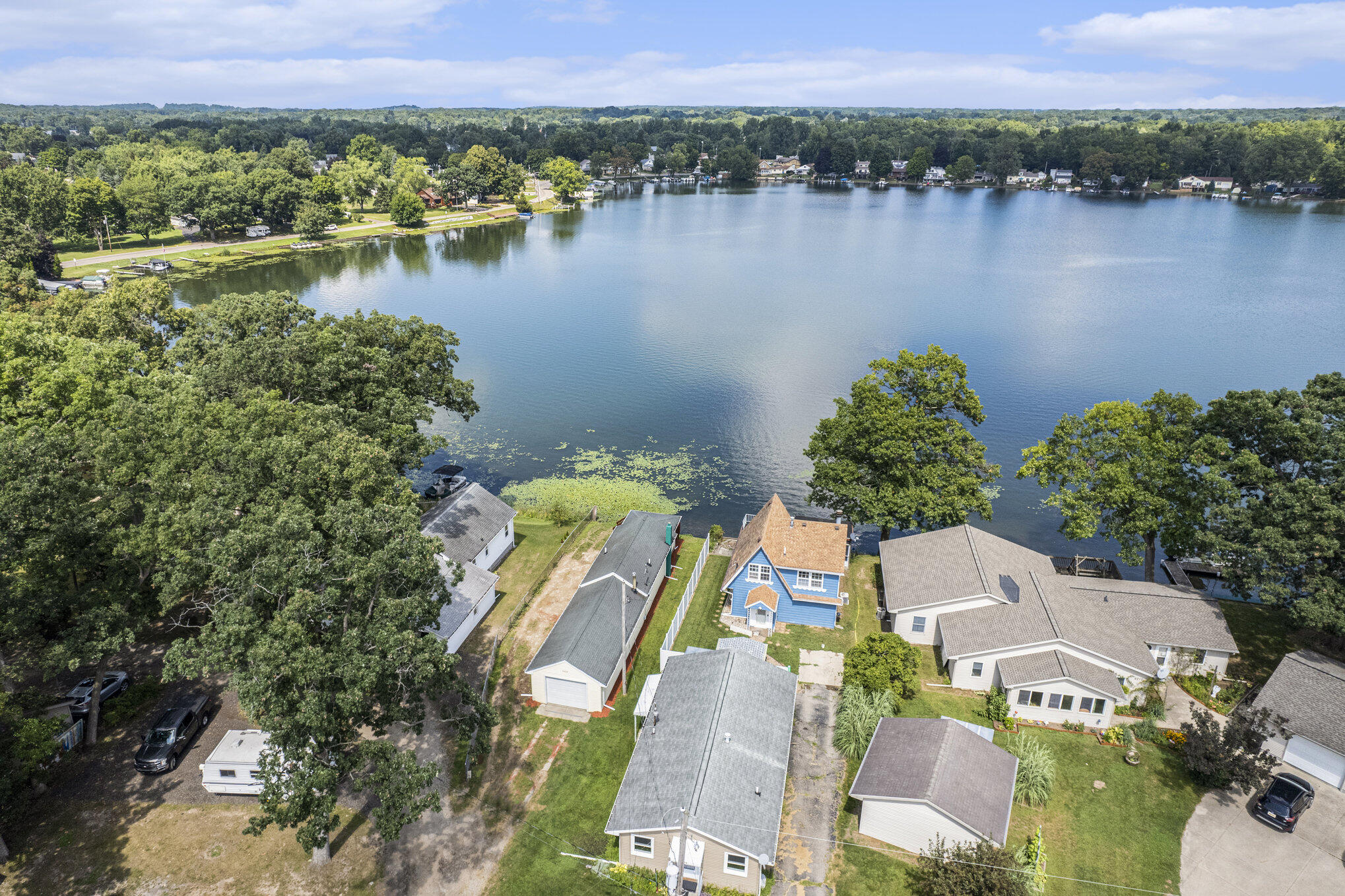3007 Round Lake Drive