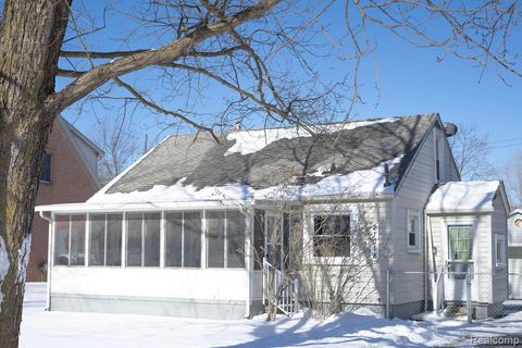 21018 Huron River Drive Rockwood City MI 48173