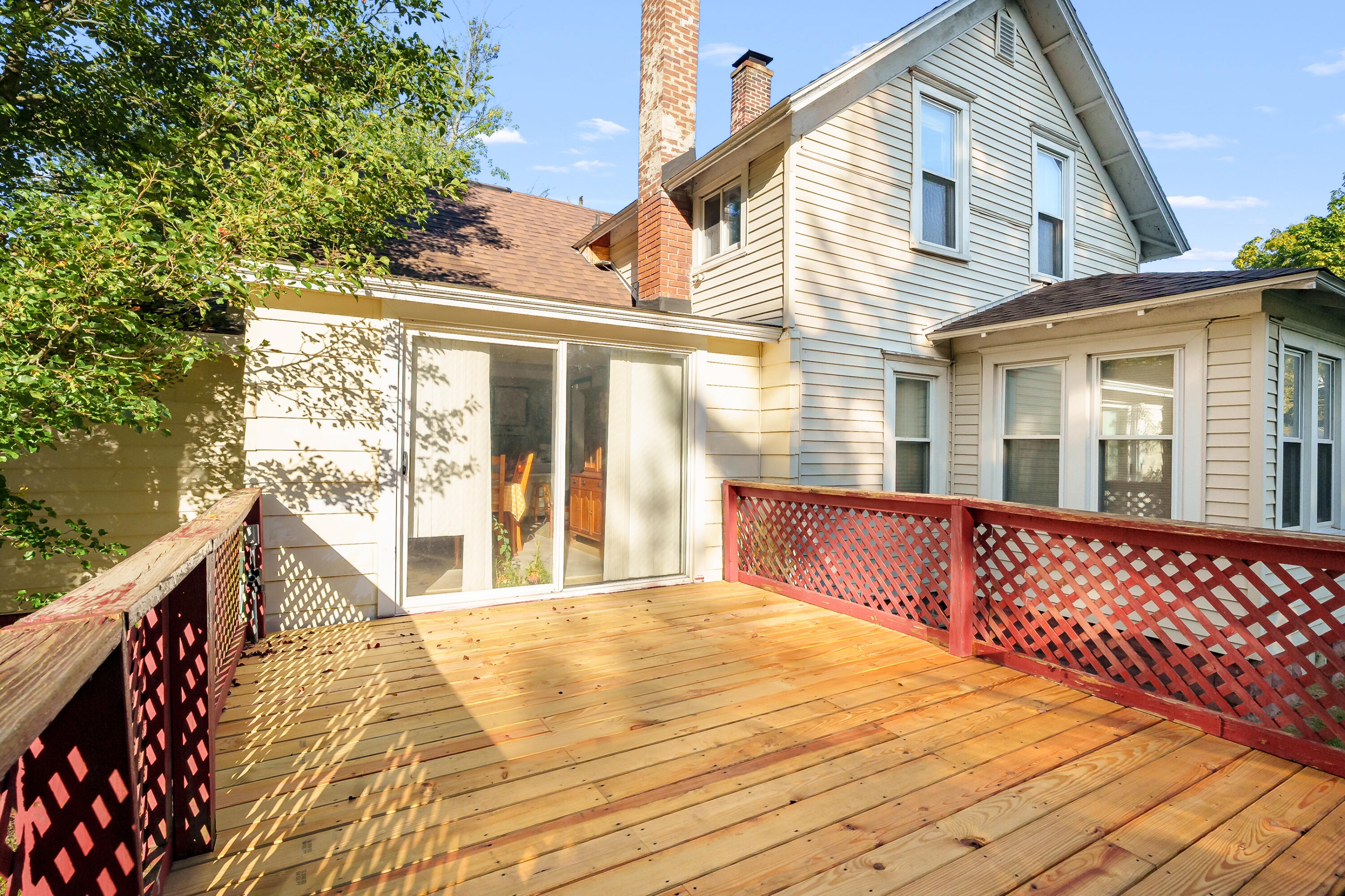 398 W Napier Avenue